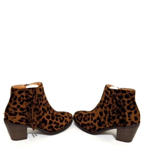 Leopard Heel Ankle Booties - Picture 6 of 7